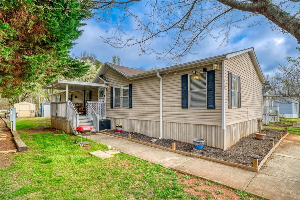 815 Cambridge Parkway