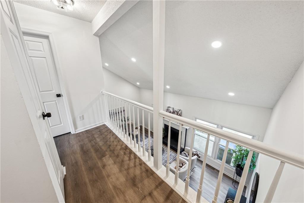 185 Willow Stream Court, Roswell, Georgia image 18