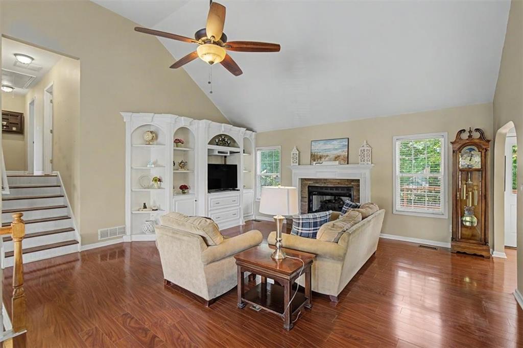956 Taylors Farm Court