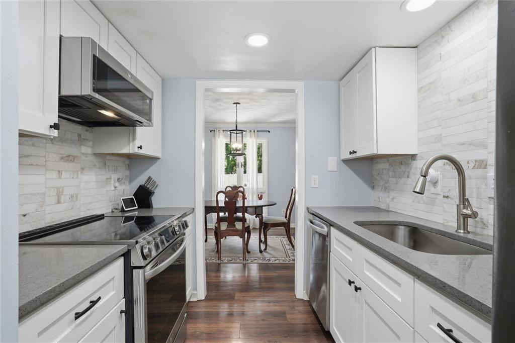 2540 Cedar Canyon Drive