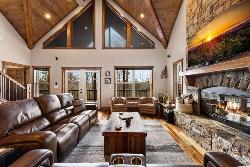 149 River Crest Lane