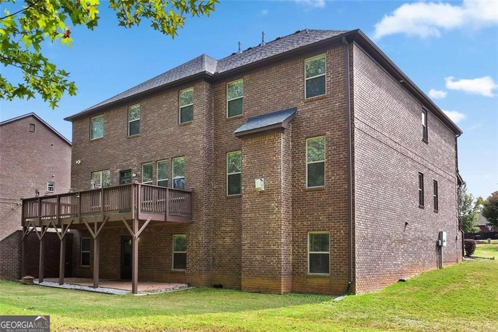 2214 Golden Eagle Drive