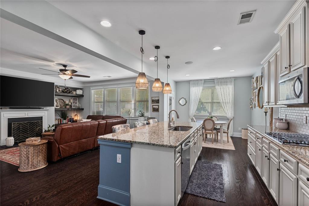 102 Carmichael Drive