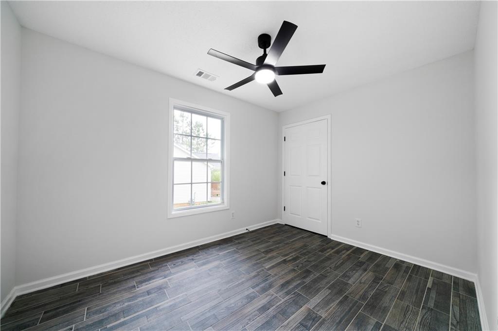 1031 Abercorn Way, Douglasville, Georgia image 17