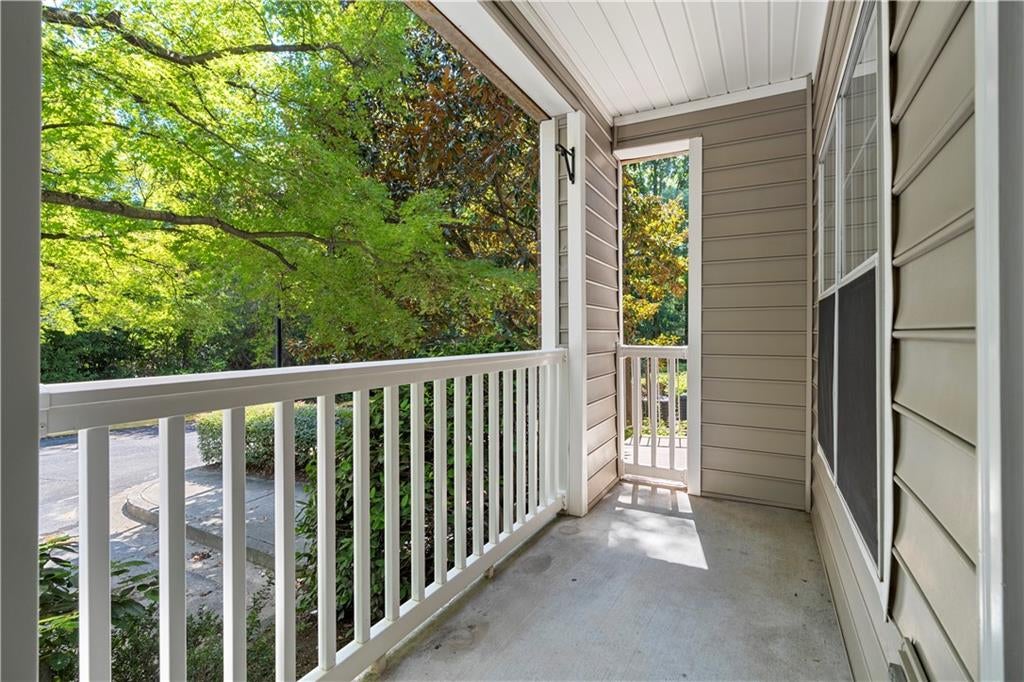 2700 Pine Tree Road NE 2104