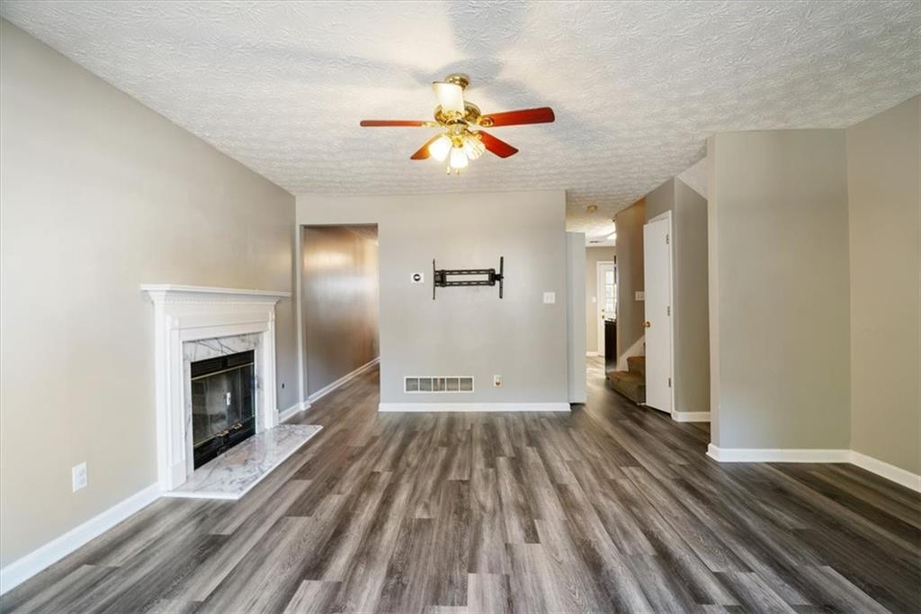 WEDGEWOOD - Residential