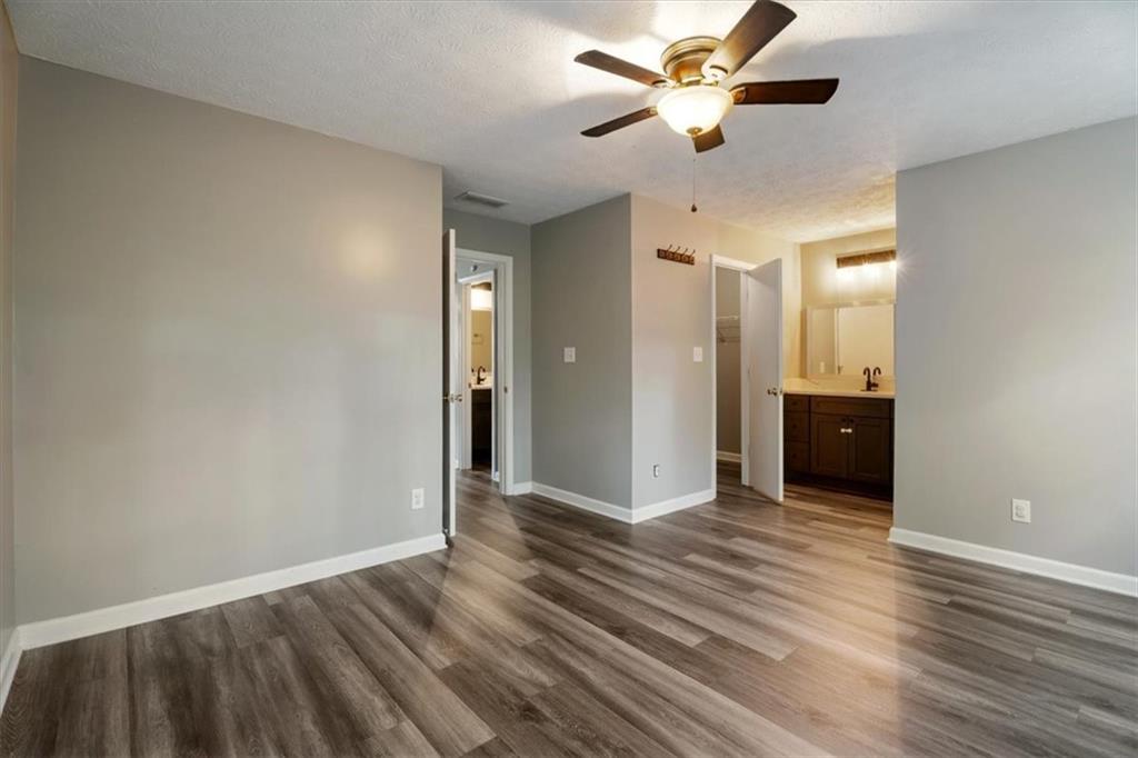 WEDGEWOOD - Residential