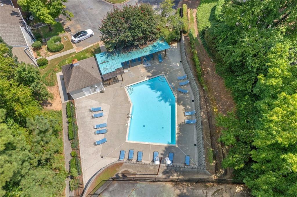 WEDGEWOOD - Residential