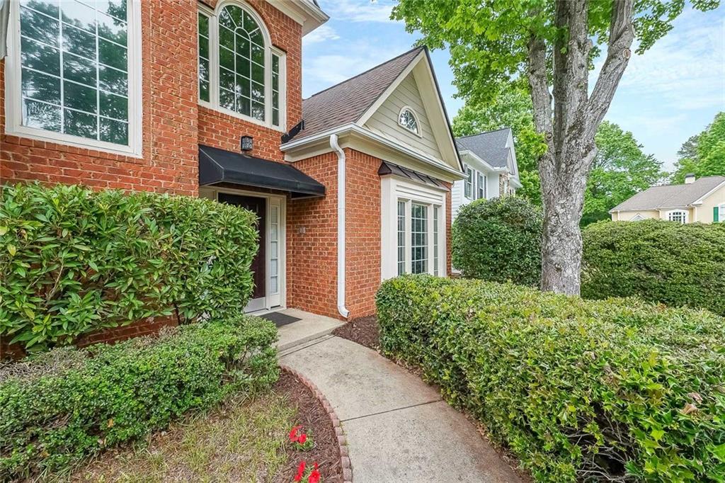 1996 Wellesley Trace, Atlanta, Georgia image 4