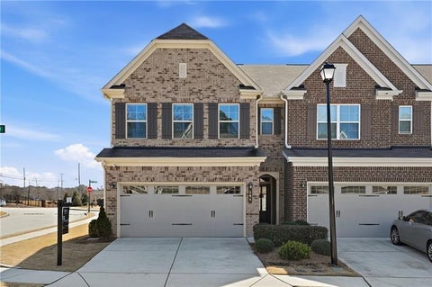 Townhouse For Sale - 504 Elm Bluff Way<br/> Lawrenceville, GA 30043