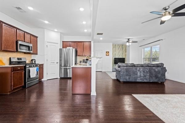 1360 Hampton Oaks Drive, Alpharetta, Georgia image 8