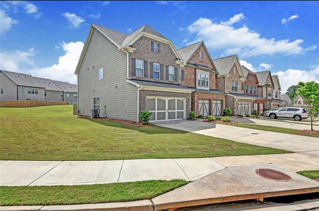 1360 Hampton Oaks Drive, Alpharetta, Georgia image 3