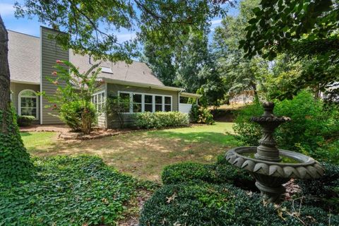 A home in Hoschton