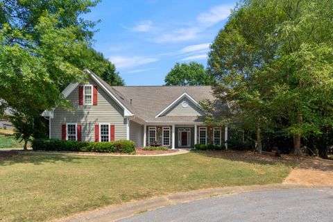 A home in Hoschton