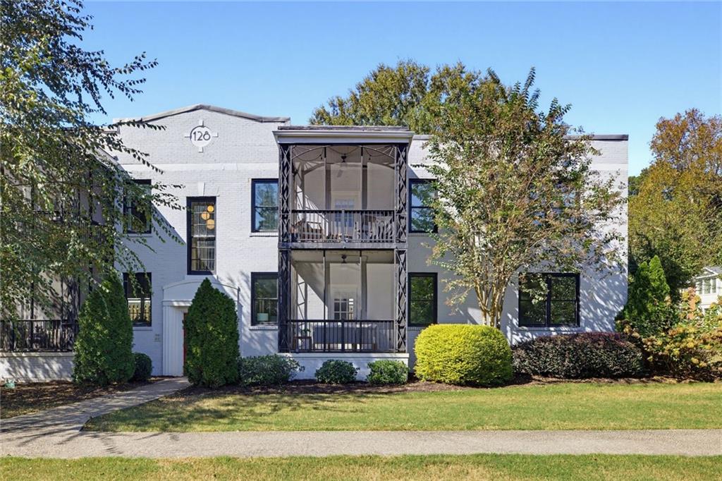 128 Peachtree Memorial Drive NW 1