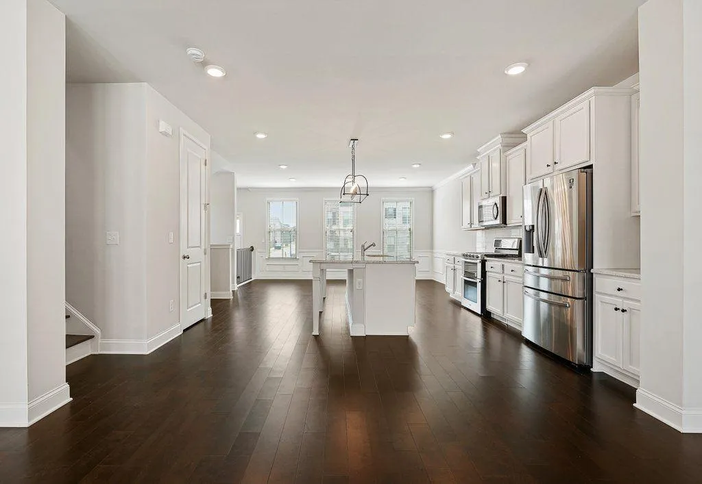 Doraville, Georgia 30360, United States, 4 Bedrooms Bedrooms, ,4 BathroomsBathrooms,Residential,Active,181892