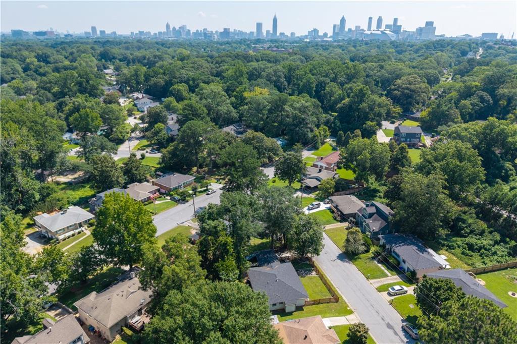 1261 CALHOUN Terrace SW