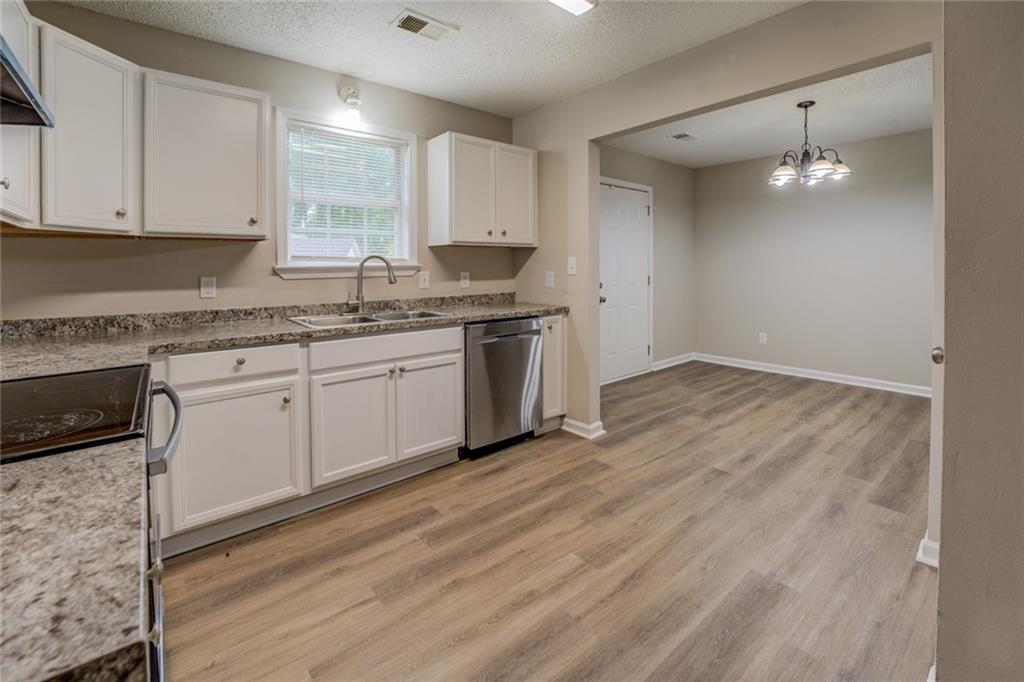 126 Usher Lane, Covington, Georgia image 11