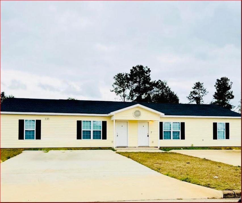 Photo 1 of 10 — 135 Ronald Pride Boulevard, Fort Valley, GA 31030