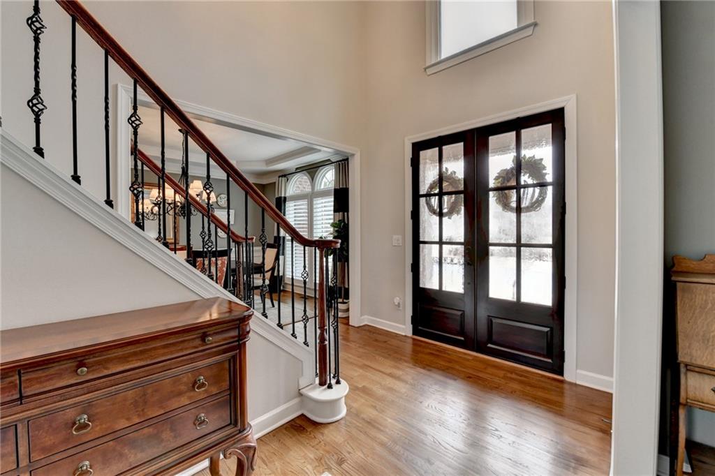 370 Laurel Oak Drive, Suwanee, Georgia image 9