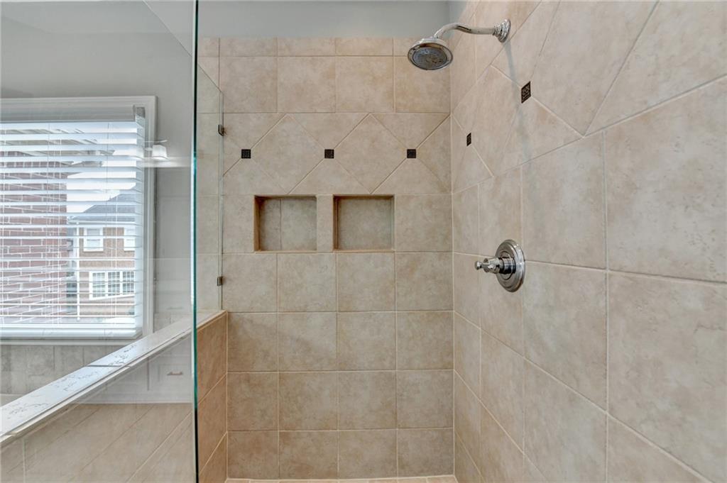 370 Laurel Oak Drive, Suwanee, Georgia image 39
