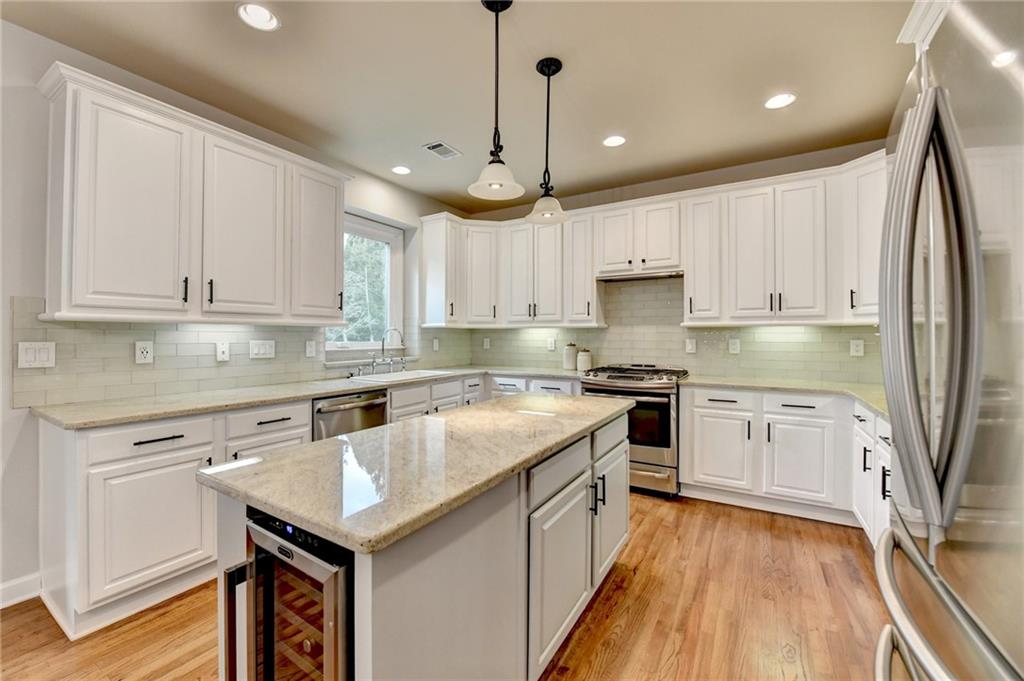 370 Laurel Oak Drive