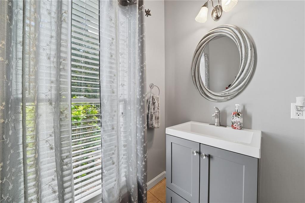 No HOA - Residential