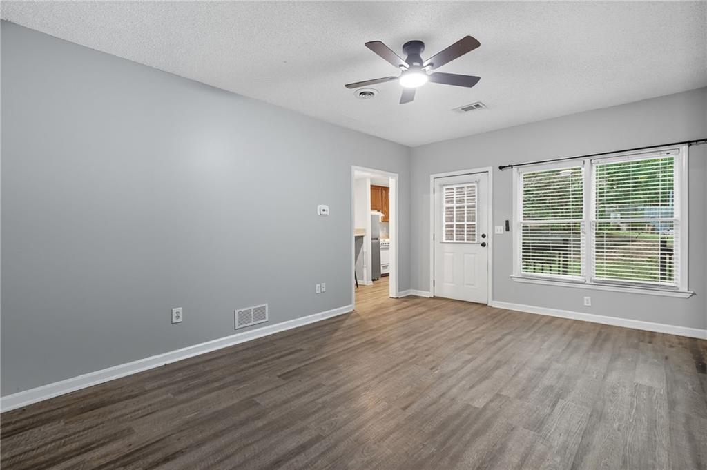 No HOA - Residential