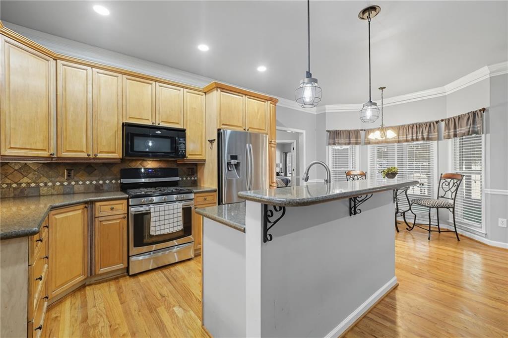 No HOA - Residential