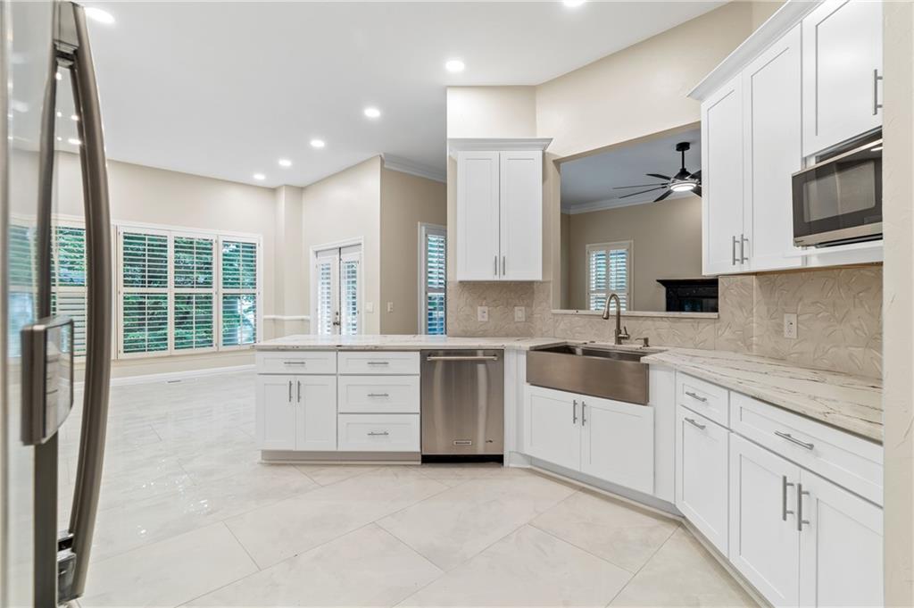 230 Leaf Court Ct, Alpharetta, Georgia image 8
