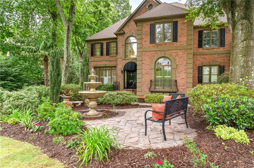 230 Leaf Court