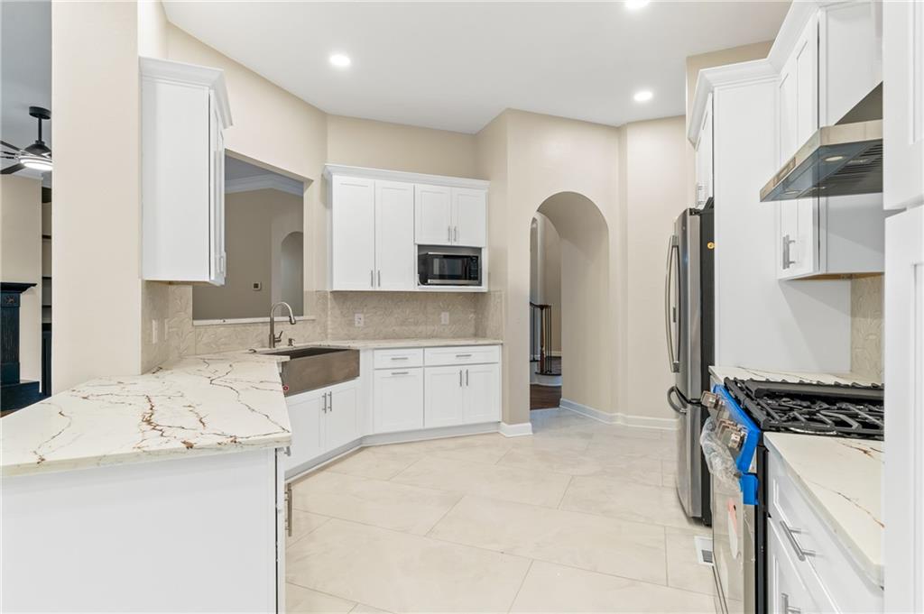 230 Leaf Court Ct, Alpharetta, Georgia image 10