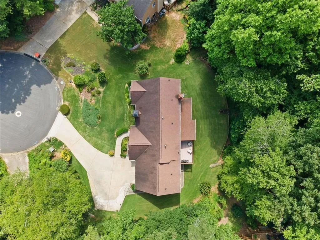 Roswell, Georgia 30075, United States, 5 Bedrooms Bedrooms, ,4 BathroomsBathrooms,Residential,Active,162045