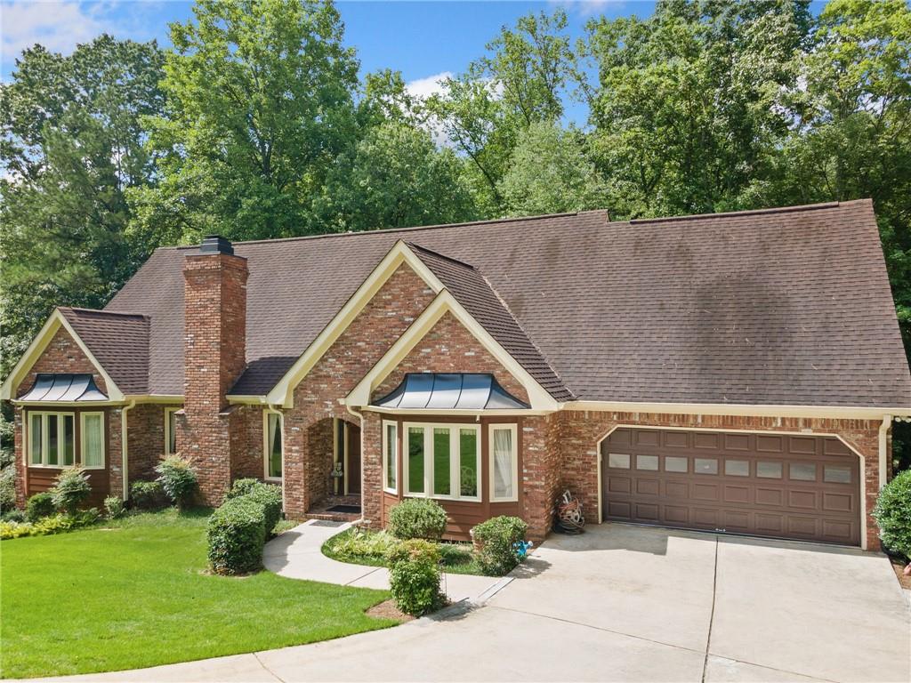 3436 Laurelwood Court NE