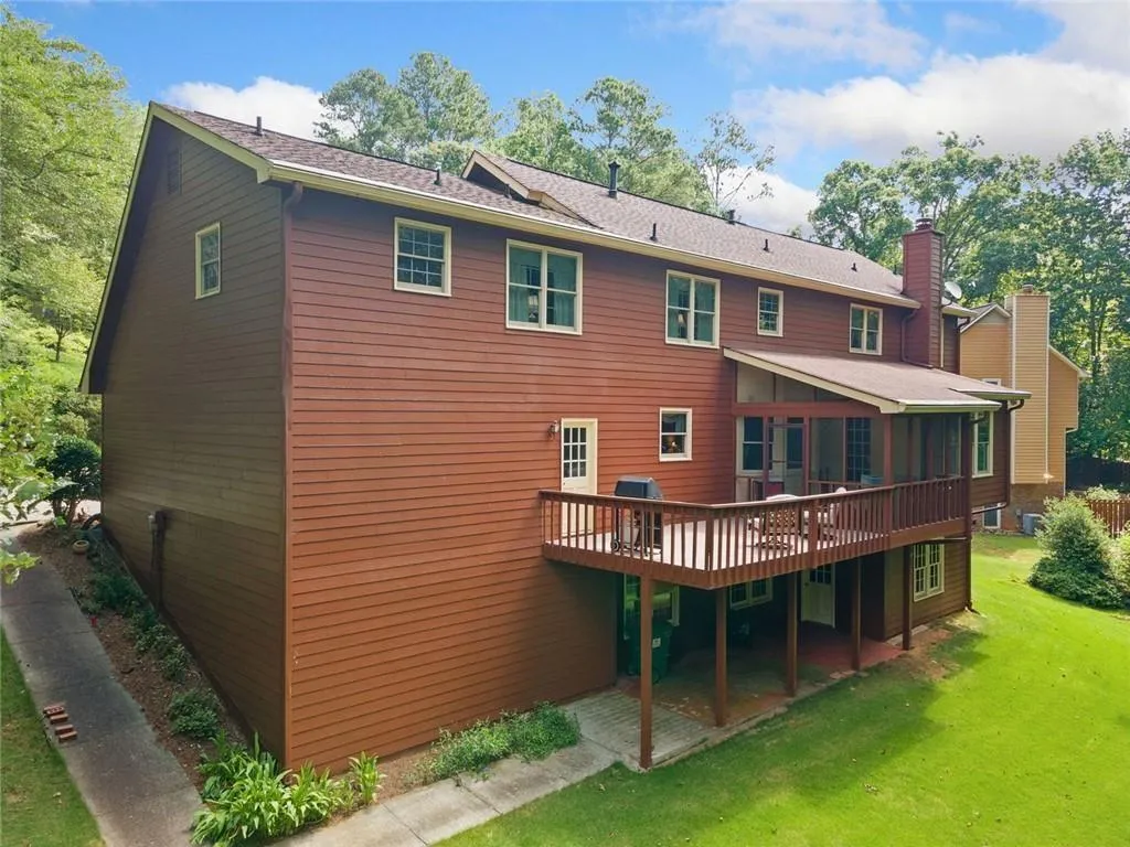 Roswell, Georgia 30075, United States, 5 Bedrooms Bedrooms, ,4 BathroomsBathrooms,Residential,Active,162045