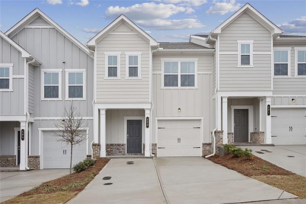 13 month lease price. Offering 6 weeks FREE on 14-15 month leases! Prices, promotions, and availability are subject to change.
Mention The Apartment Brothers. Days on Market accrued is not specific to this current plan listed. The Serene Life
Escape to a world of luxury nestled in Flowery Branch, Georgia. Our brand-new townhome community offers three-bedroom homes and the perfect blend of upscale living and natural beauty just steps away from the water's edge. With stylish and inviting homes designed for comfort and elegance, you'll feel right at home from the moment you arrive. Come and discover the joys of natural living with us – your new adventure awaits!