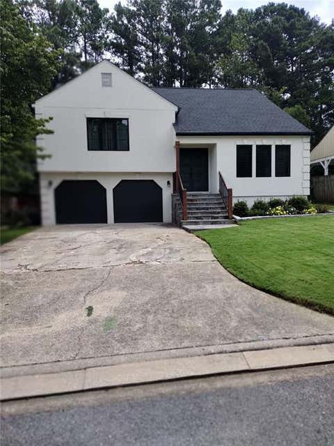 Photo of 174 Bridgestone Drive, Marietta, GA 30066 (MLS # 7815400)