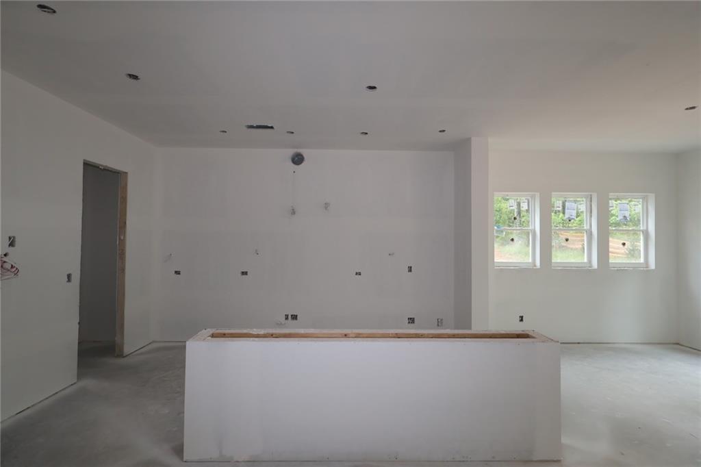 4525 Beechnut Circle