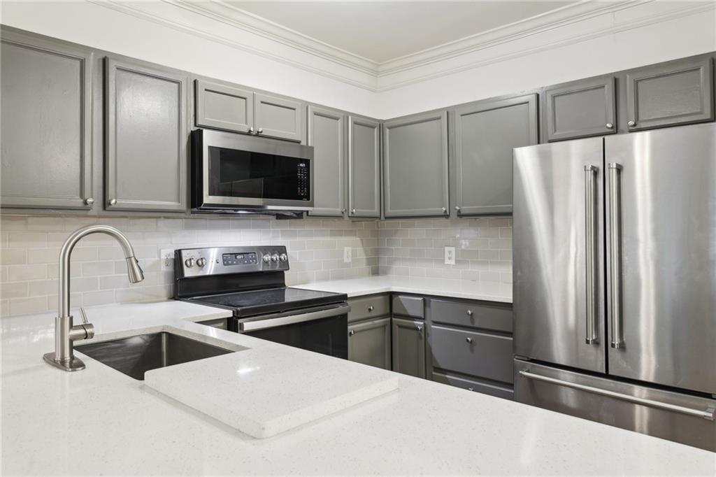 5559 Glenridge Drive #1103, Sandy Springs, Georgia image 17