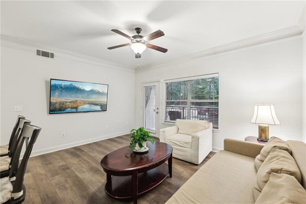 5559 Glenridge Drive #1103, Sandy Springs, Georgia image 8