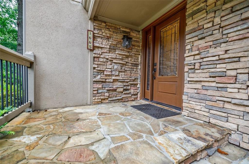 1665 Chevron Way