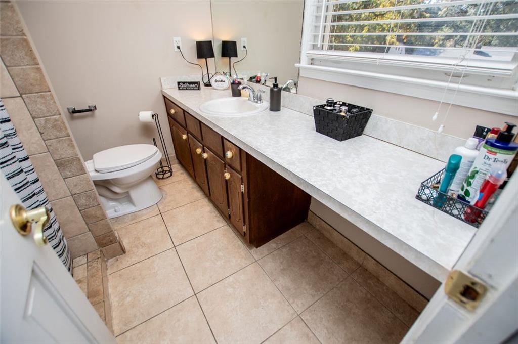 Hickory Hollow Estates - Residential