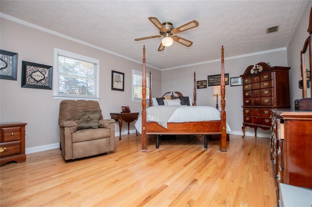 Hickory Hollow Estates - Residential