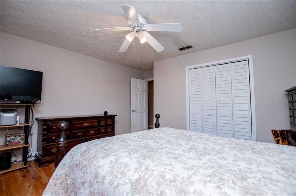 Hickory Hollow Estates - Residential