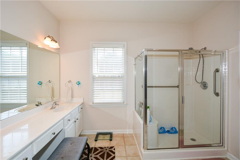 303 Dexter Drive, Woodstock, Georgia image 16