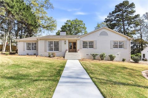 1104 Lanier Avenue Gainesville GA 30501