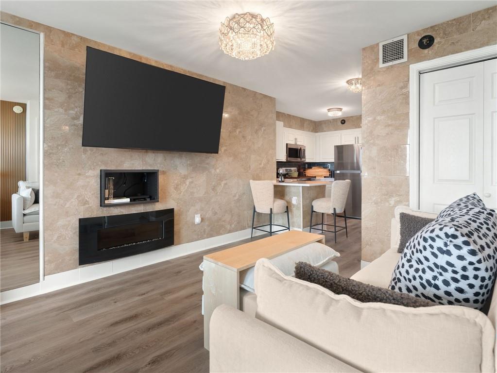 2870 Pharr Court South NW 2708