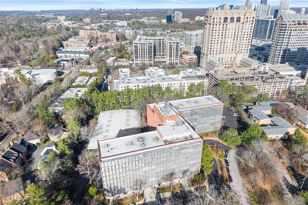 3060 Pharr Court 313