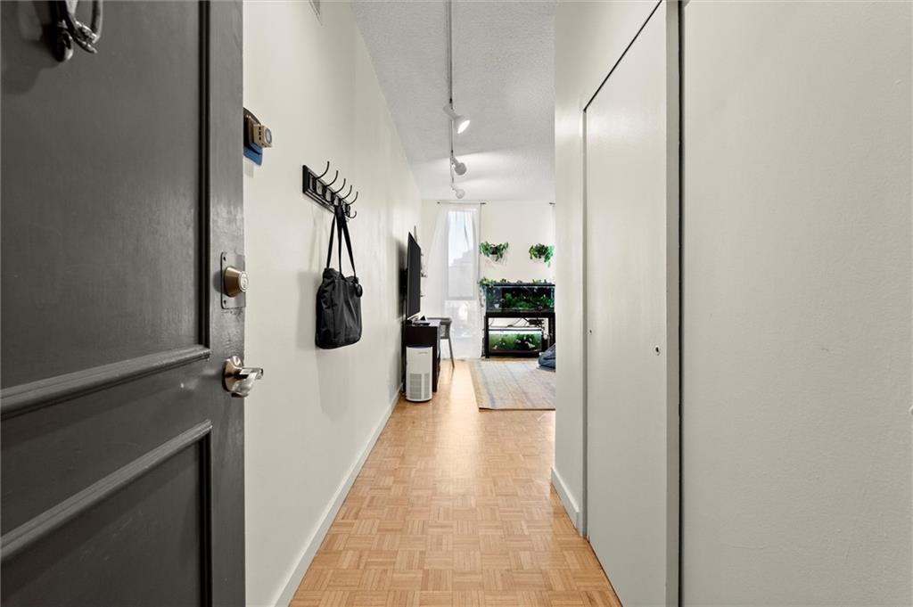 3060 Pharr Court 313