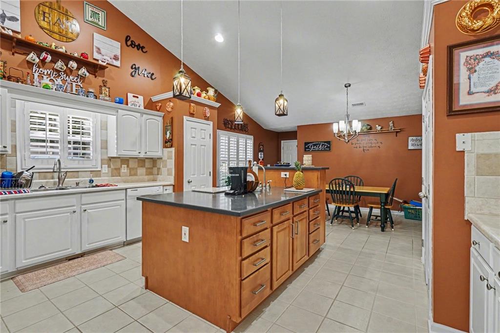 1405 Shiloh Oaks Drive